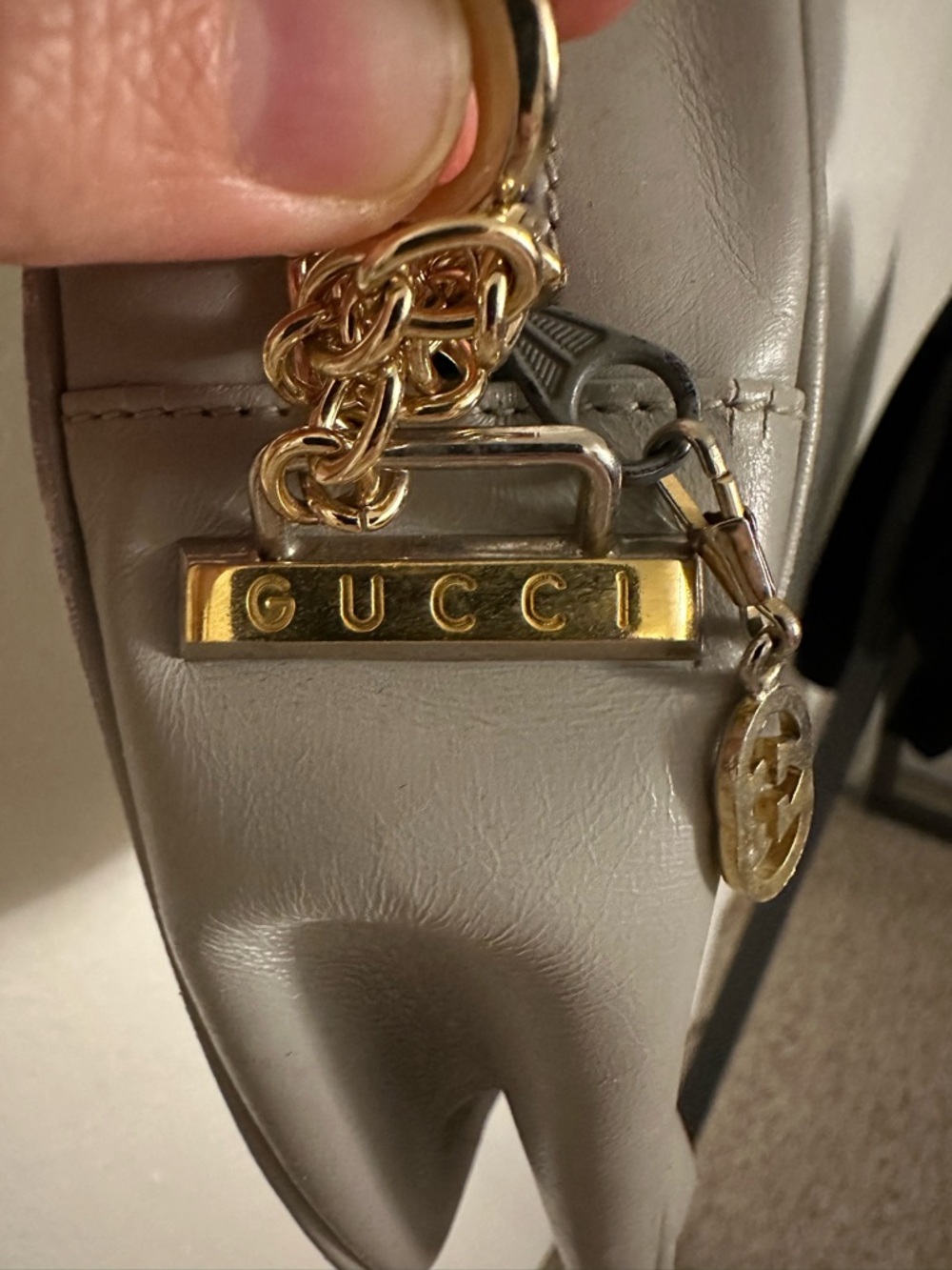 Vintage Gucci Bag - Picture 5 of 16